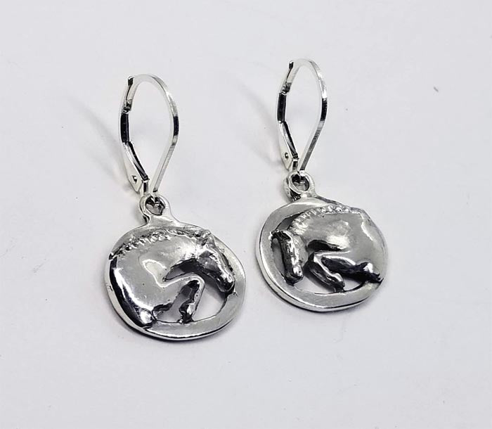 Jumper Horse Profile on Oval Lever Back Earring