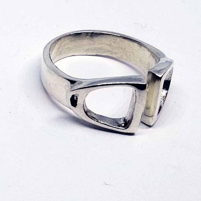 Double English Stirrup Ring - Tempi Design Studio