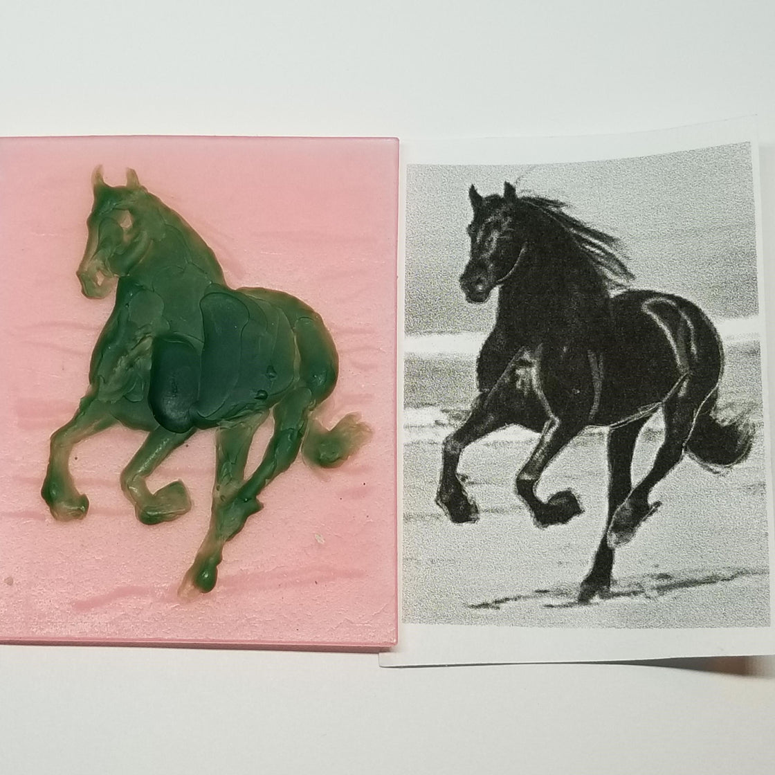 Freisian Horse Galloping Medallion - Tempi Design Studio