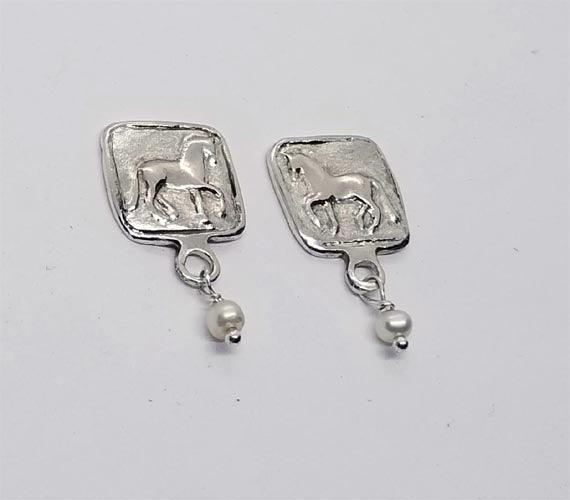 Piaffe Squared Stud Earring OR Piaffe Squared Stud Earring with Fresh Water Pearl Drop - Tempi Design Studio