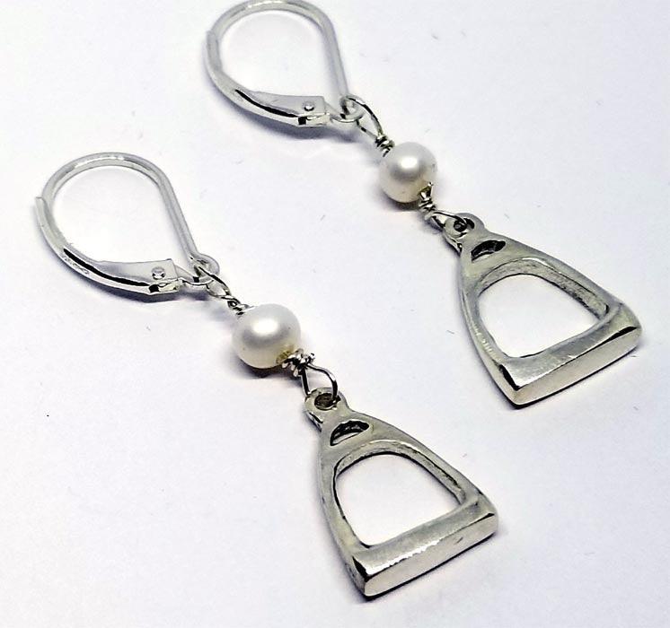 Stirrup and Pearl Drop Lever Back Earring