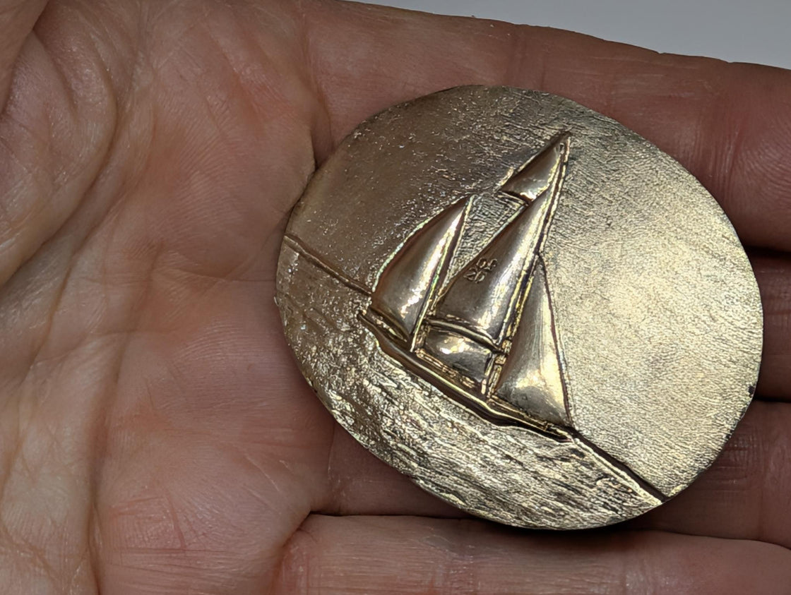 Log Canoe Buckle Oval