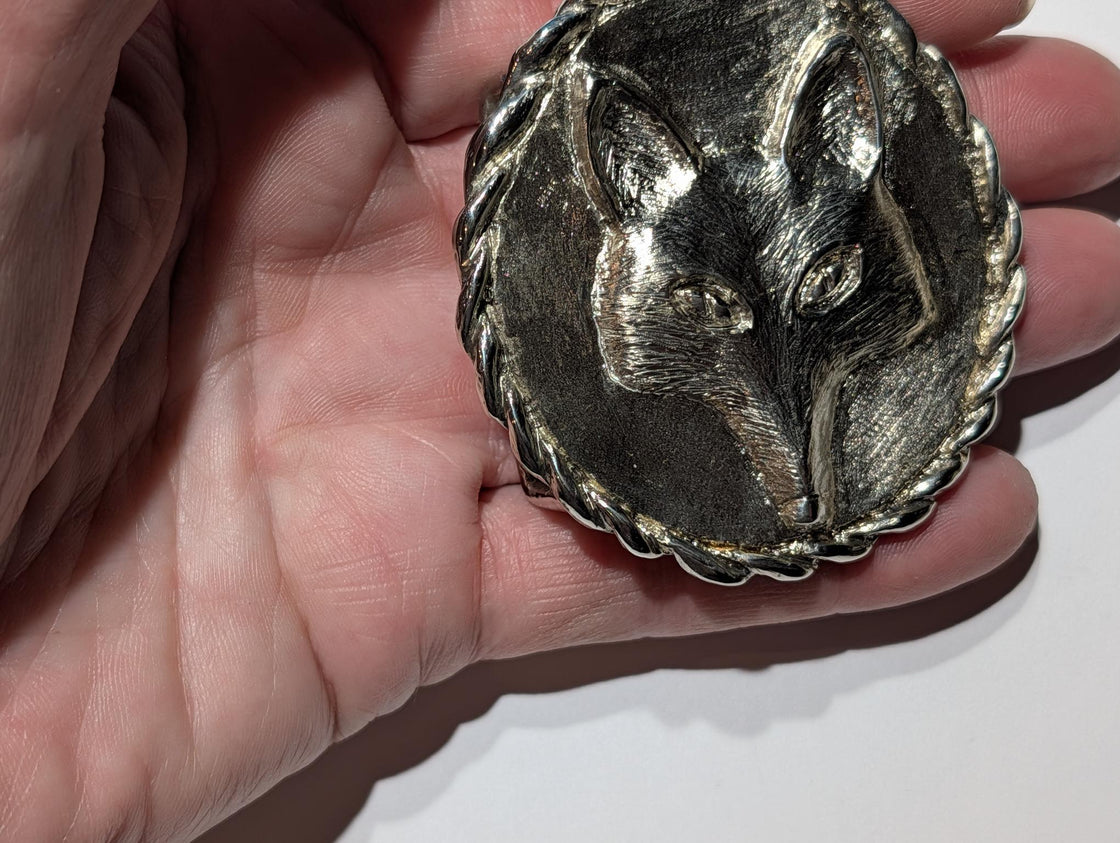 Fox Mask Round Buckle with Rope Edge