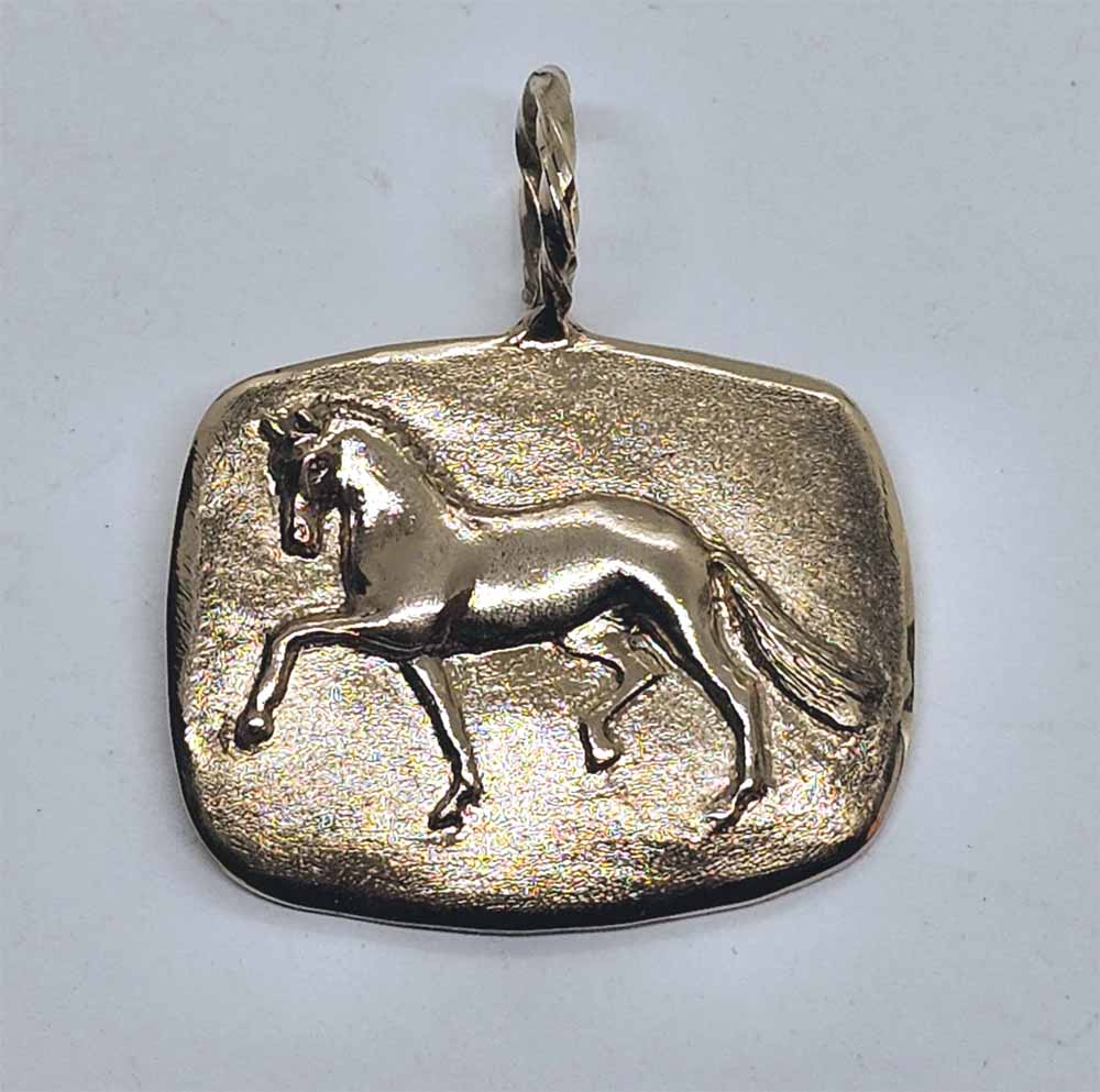 Fancy Trot Horse Medallion