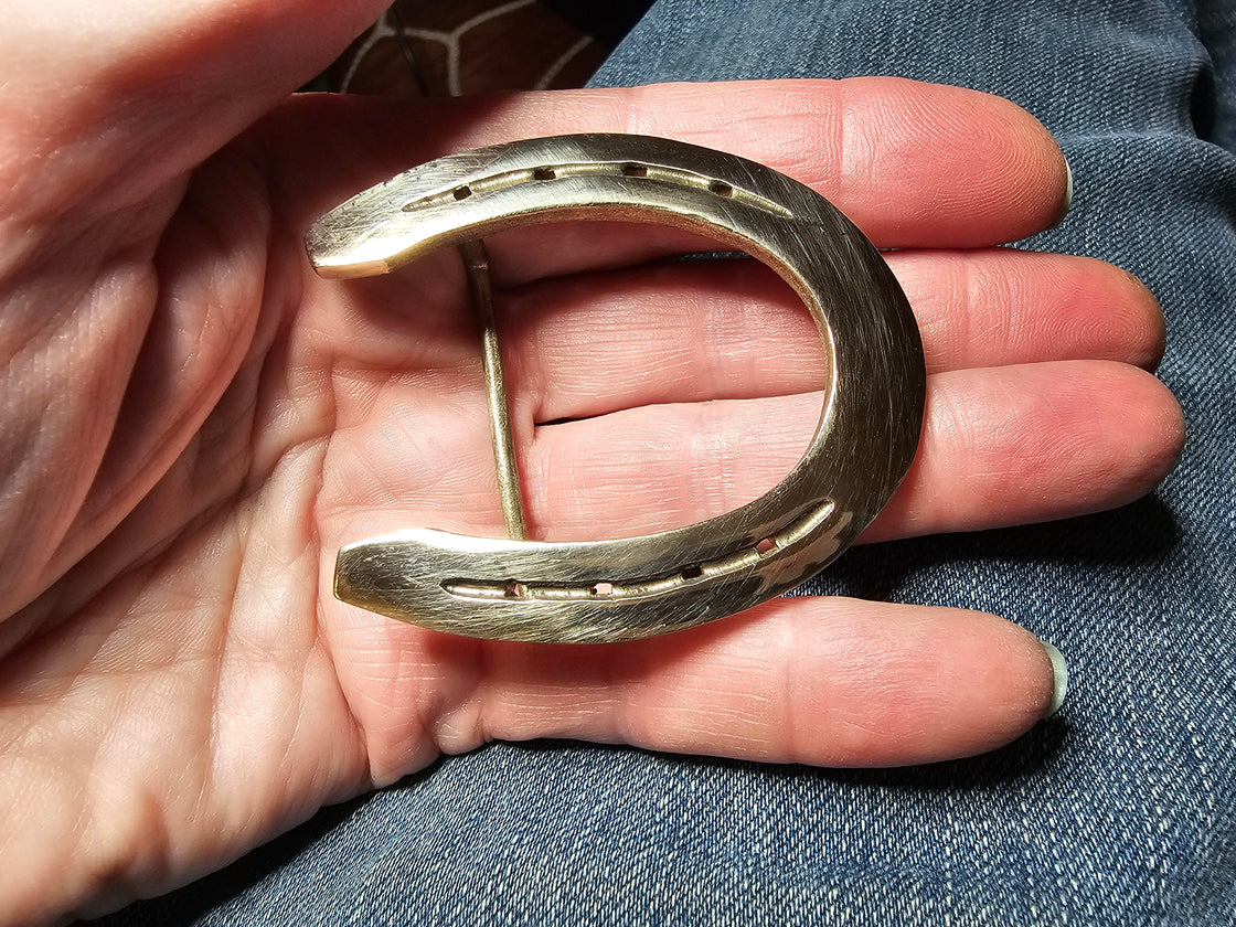 Horse Shoe Buckle Heavy Weight