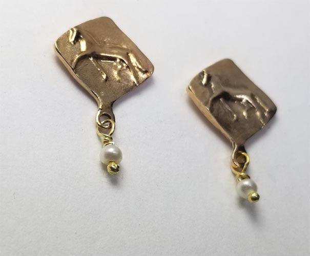 Extended Trot Horse Stud Earrings with Tiny Pearl Drop - Tempi Design Studio