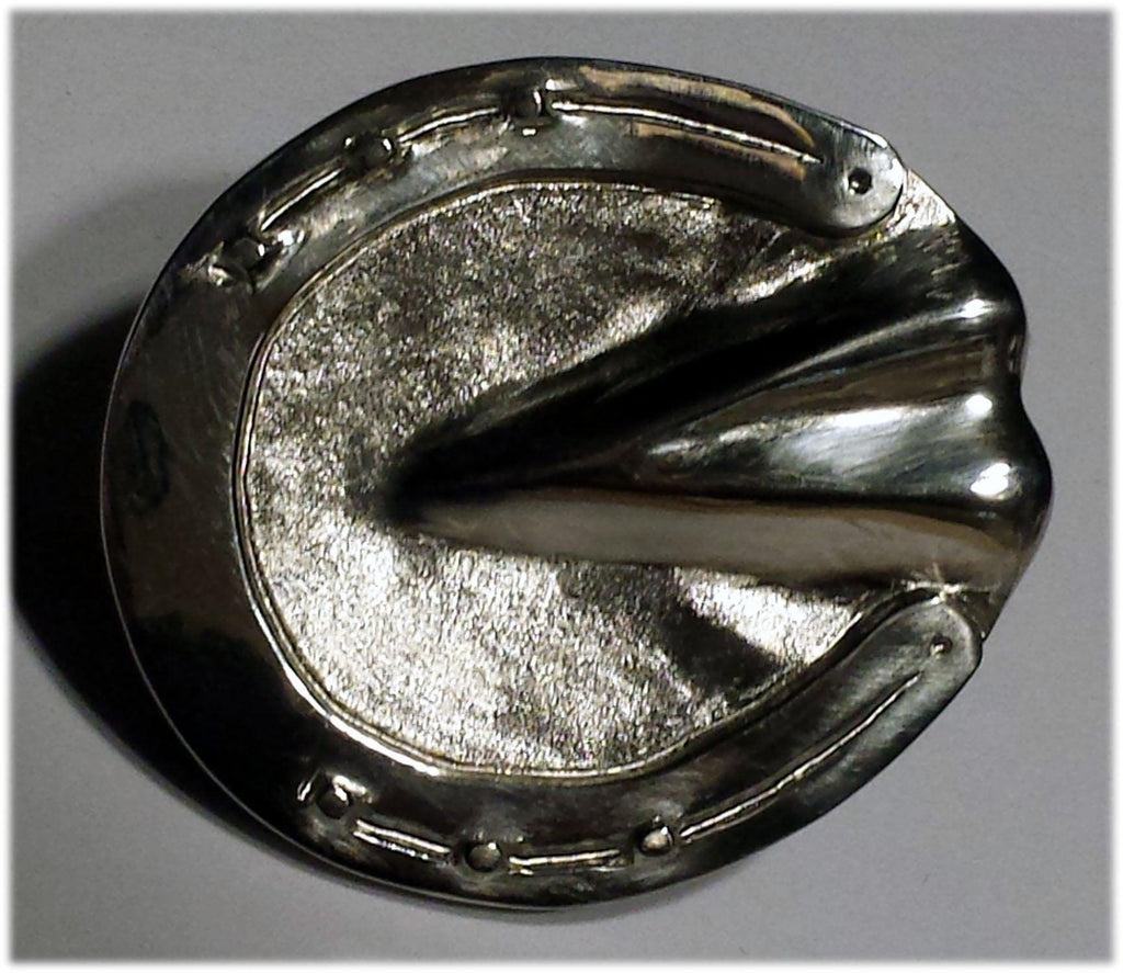 Hoof and Horse Shoe Buckle
